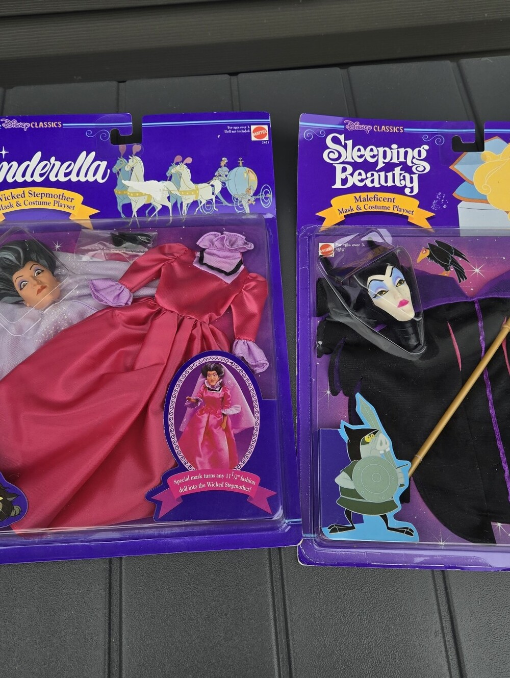 Disney Classics Mask And Costume Playset: Wicked Stepmother And Maleficent